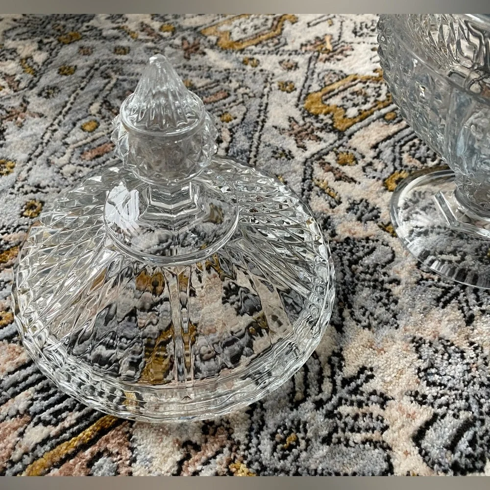Pasabahce Diamond Sodalime Glass Candy Dish - Picture 5 of 16